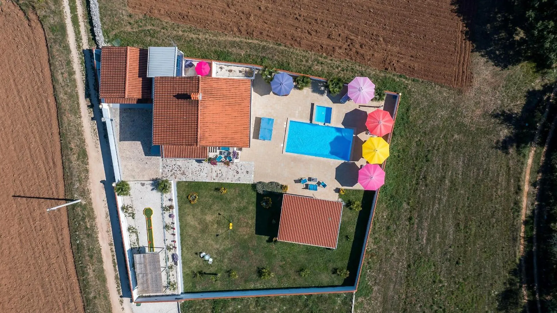 Holiday House In Rural Istria With Pool And Hydromassage Zminj