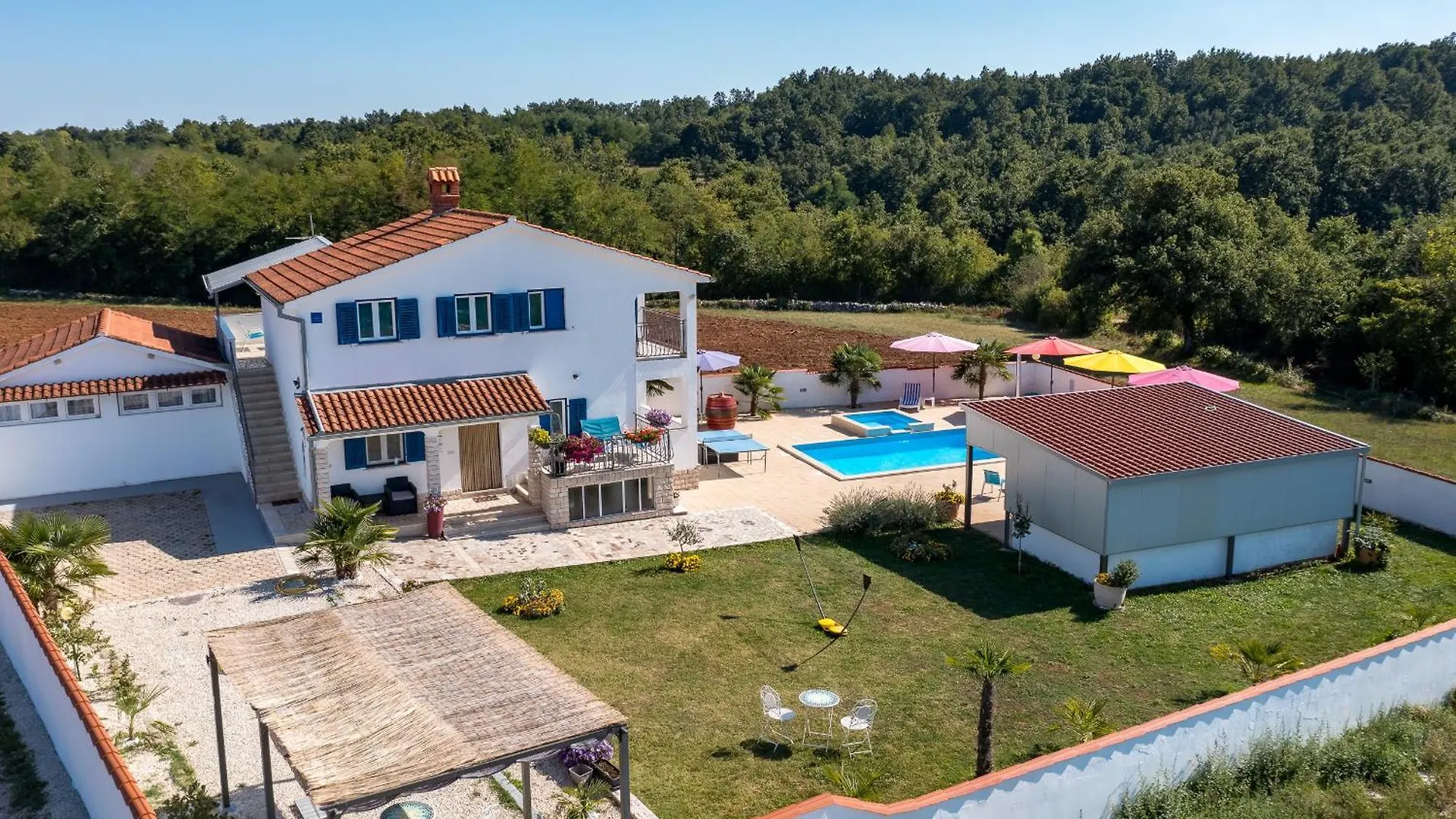 Villa Holiday House In Rural Istria With Pool And Hydromassage Žminj Croazia